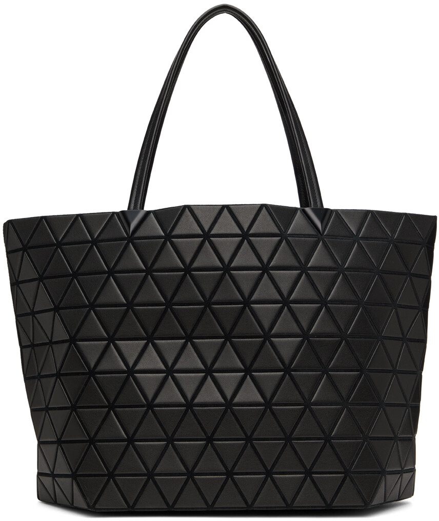 

Черная матовая большая сумка Bateau Bao Bao Issey Miyake
