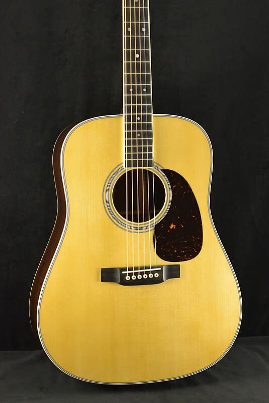 

Акустическая гитара Martin D-35 Natural