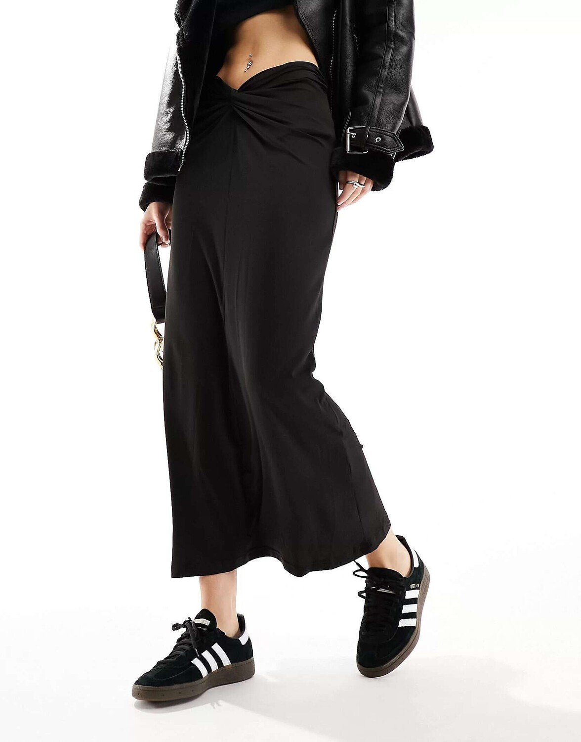 

Черная облегающая юбка макси со сборками спереди Urban Threads
