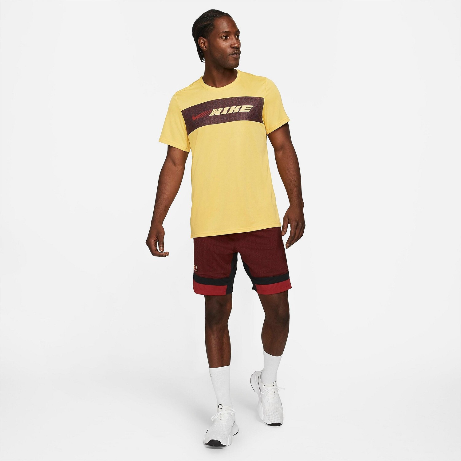 

Мужские шорты с логотипом Nike Sport Clash, красный