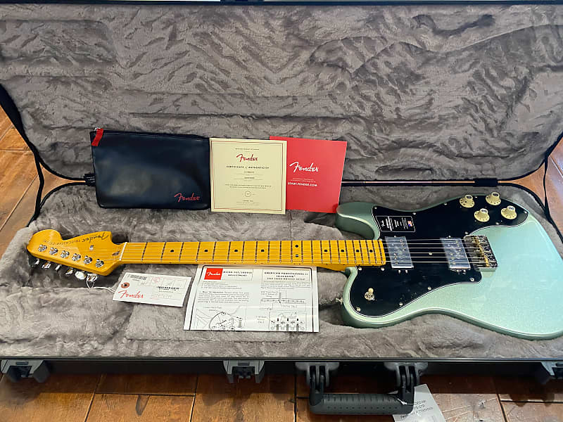 Fender American Professional II Telecaster Deluxe MN 2022 Mystic Surf Green #US22076299 7lbs 15. oz American Professional II Telecaster Deluxe with Maple Fretboard fender american professional ii telecaster deluxe mn 2022 mystic surf green us22040742 7lb 8 8 oz american professional ii telecaster deluxe with maple fretboard