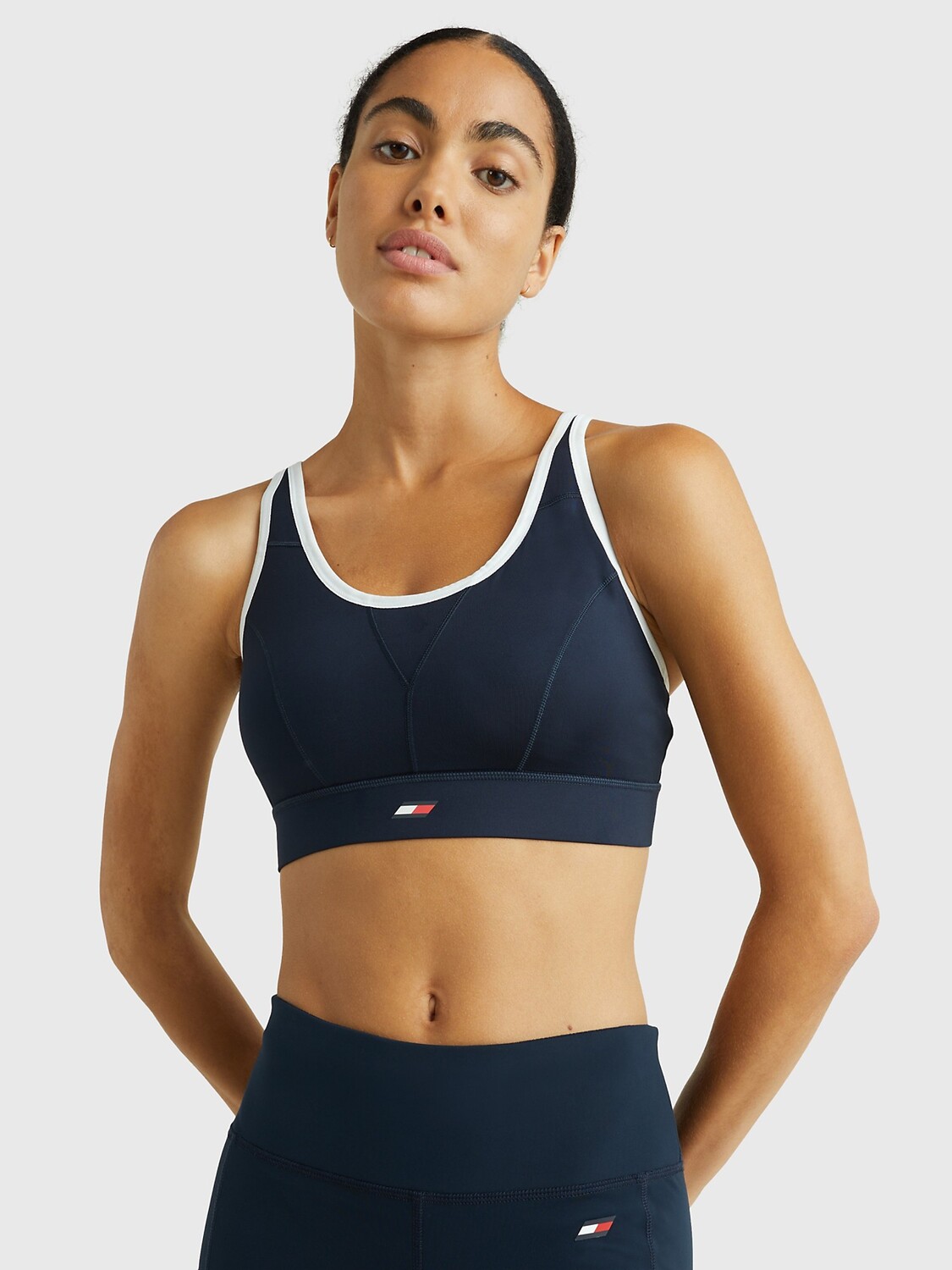 

Спортивный бюстгальтер высокой интенсивности Tommy Hilfiger, небо пустыни