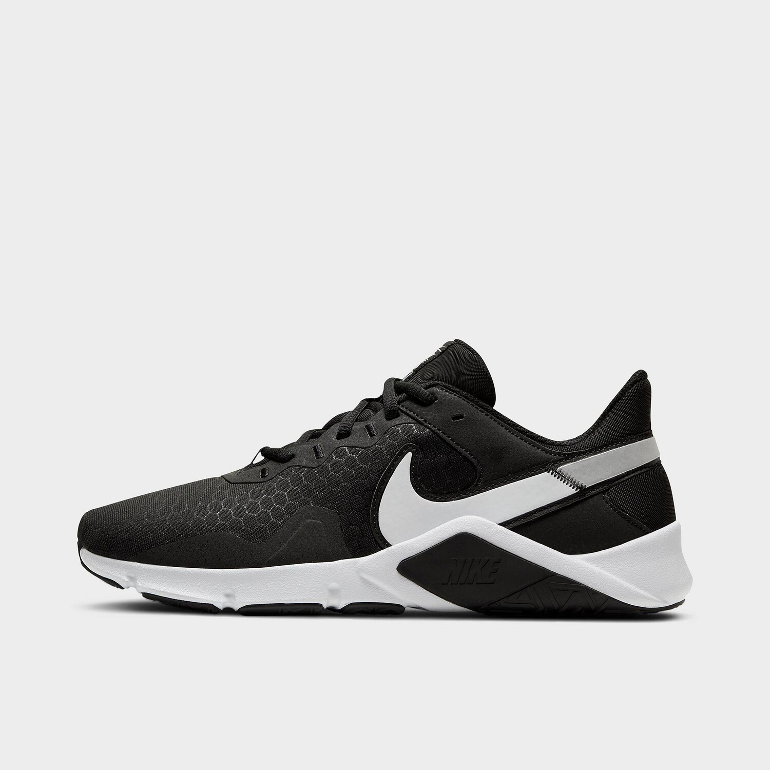 Кроссовки legend. Nike Legend Essential 2. Nike Legend Essential 2 мужские. Кроссовки Nike Legend Essential. Nike cq9545-001.