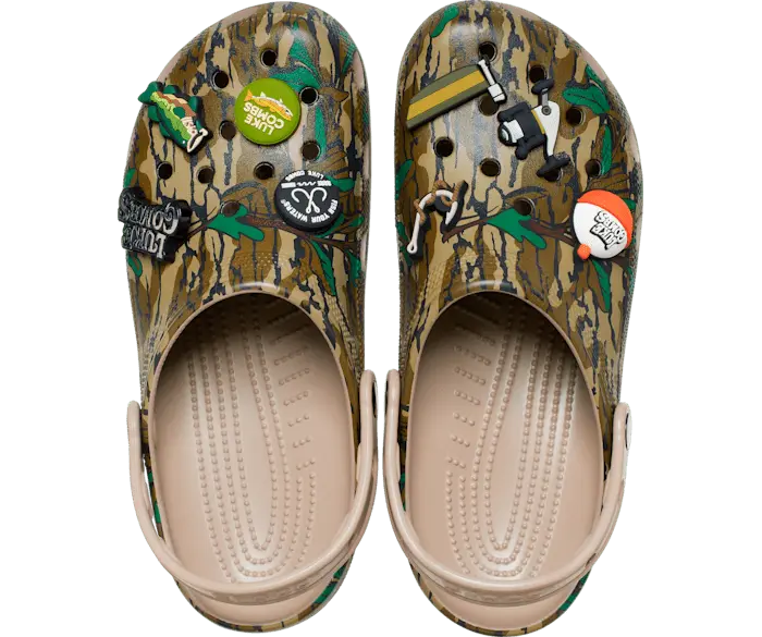 

Классические сабо Luke Combs X Crocs мужские, цвет Multi