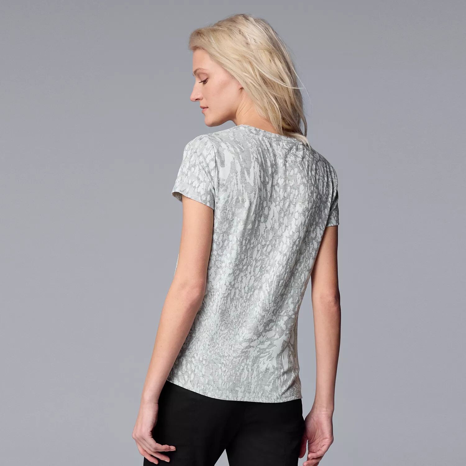 

Женская футболка Simply Vera Vera Wang с узлом сбоку Simply Vera Vera Wang