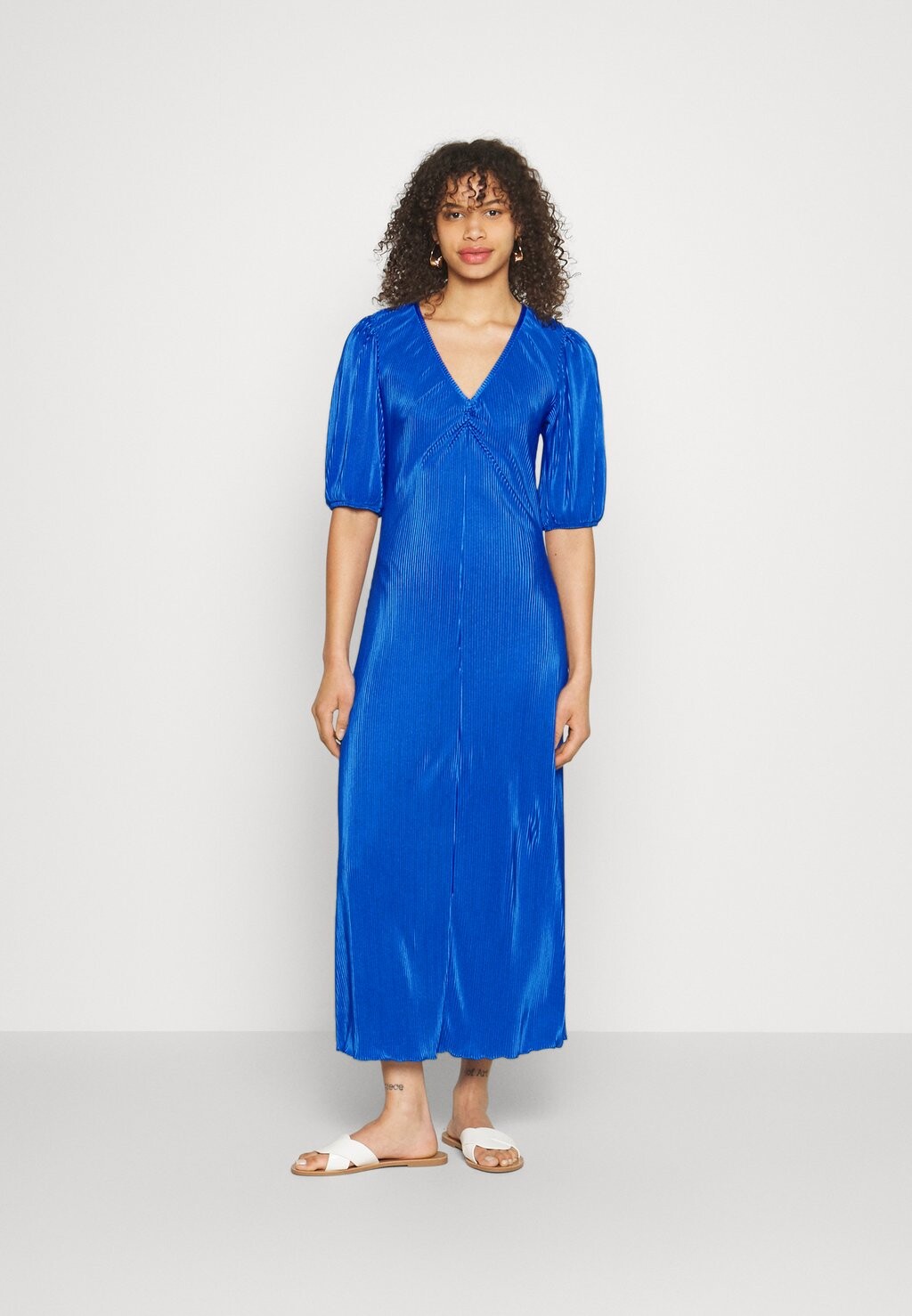 

Летнее платье Vero Moda