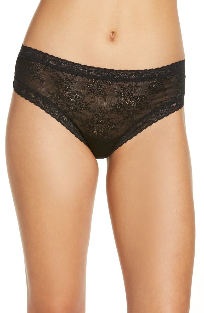 

Кружевные стринги Escape NATORI, черный