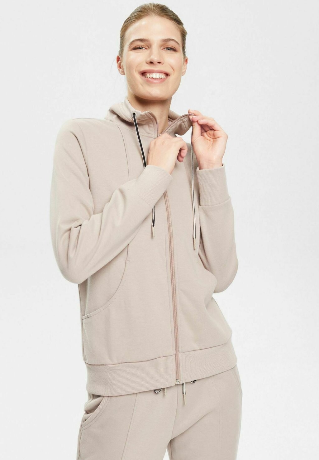 

Толстовка на молнии Esprit, бежевый