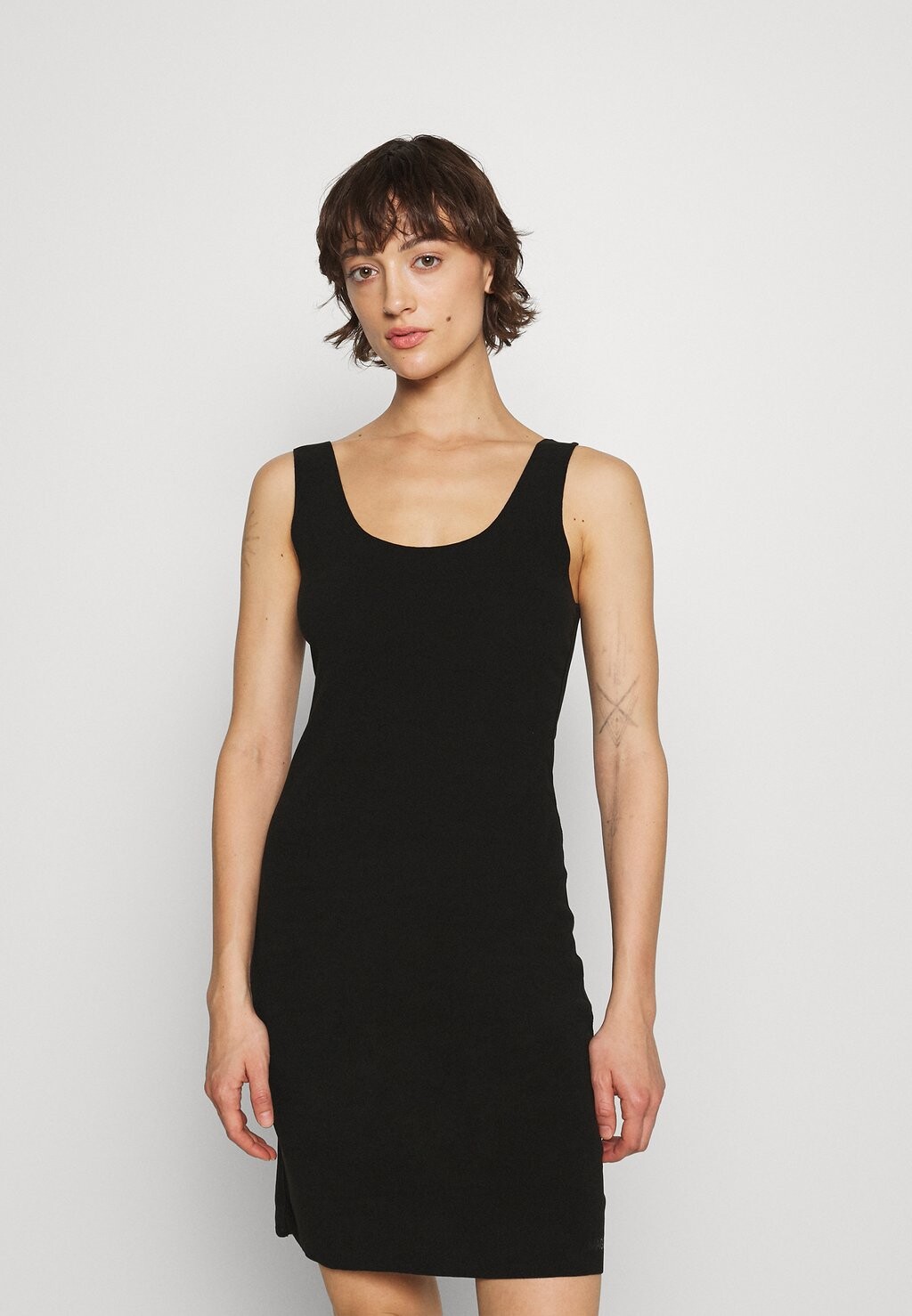

Свитшот MAGIC Bodyfashion ПЛАТЬЕ STAY WARM, черный