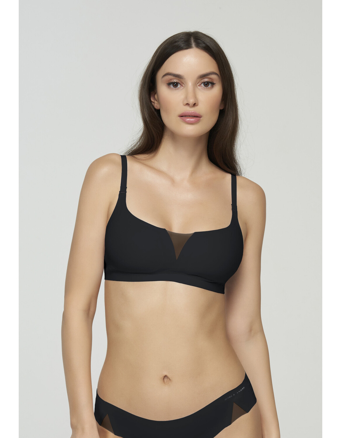 

Бюстгальтер без косточек Marc and Andre BH Top Second Skin, черный