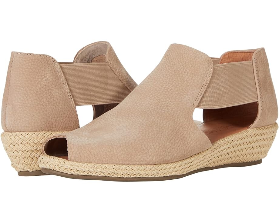 

Туфли Gentle Souls by Kenneth Cole Noa Elastic Slip-On, цвет Mushroom