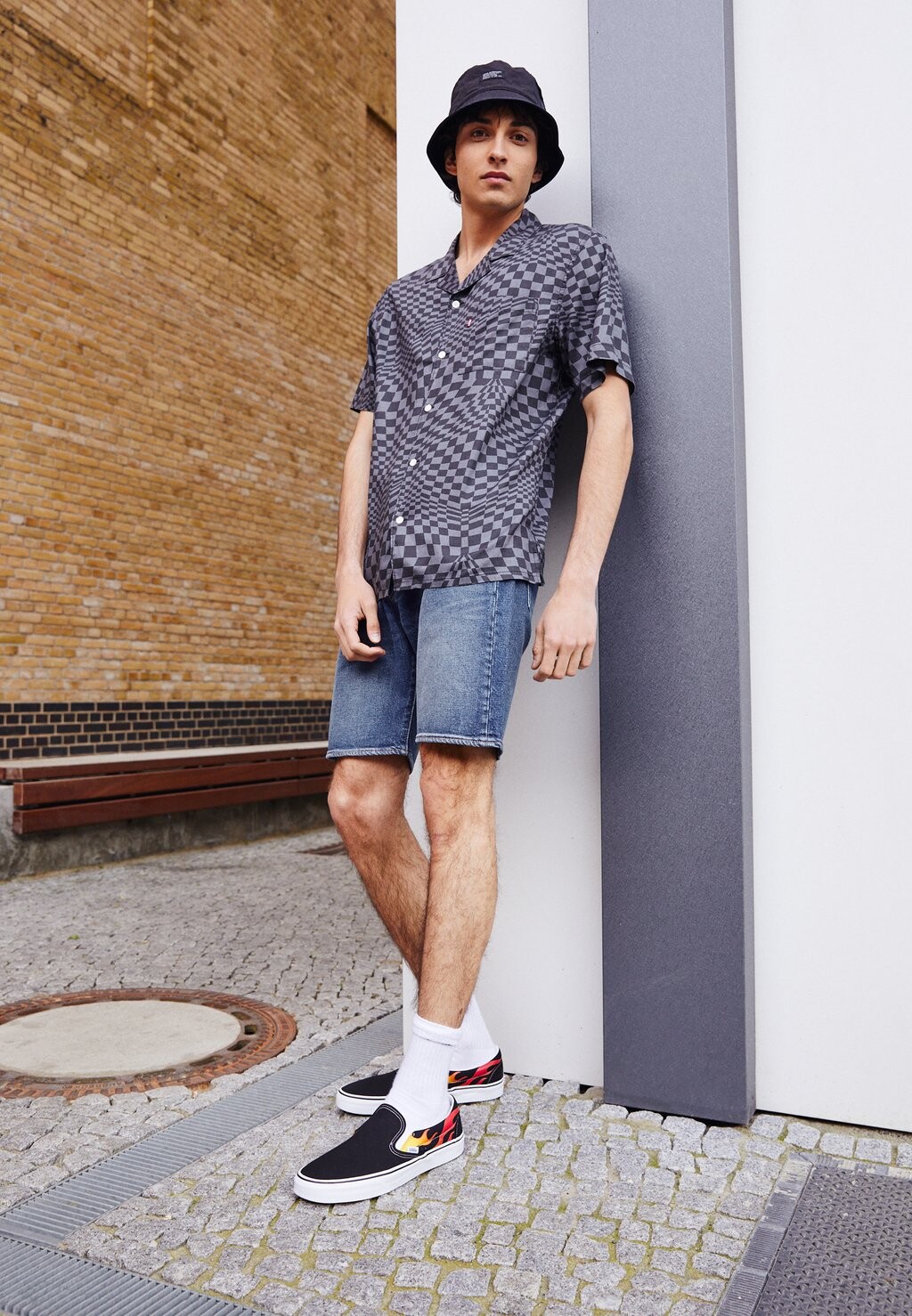 

Джинсовые шорты Levi's Original, темно-синий