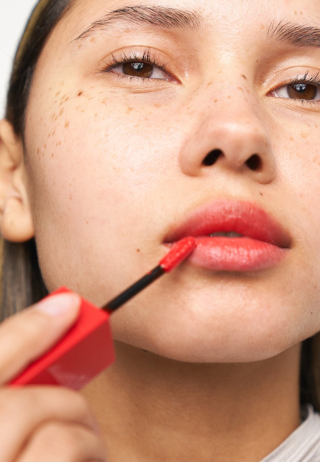 

Жидкая губная помада Super Stay Vinyl Ink Maybelline New York