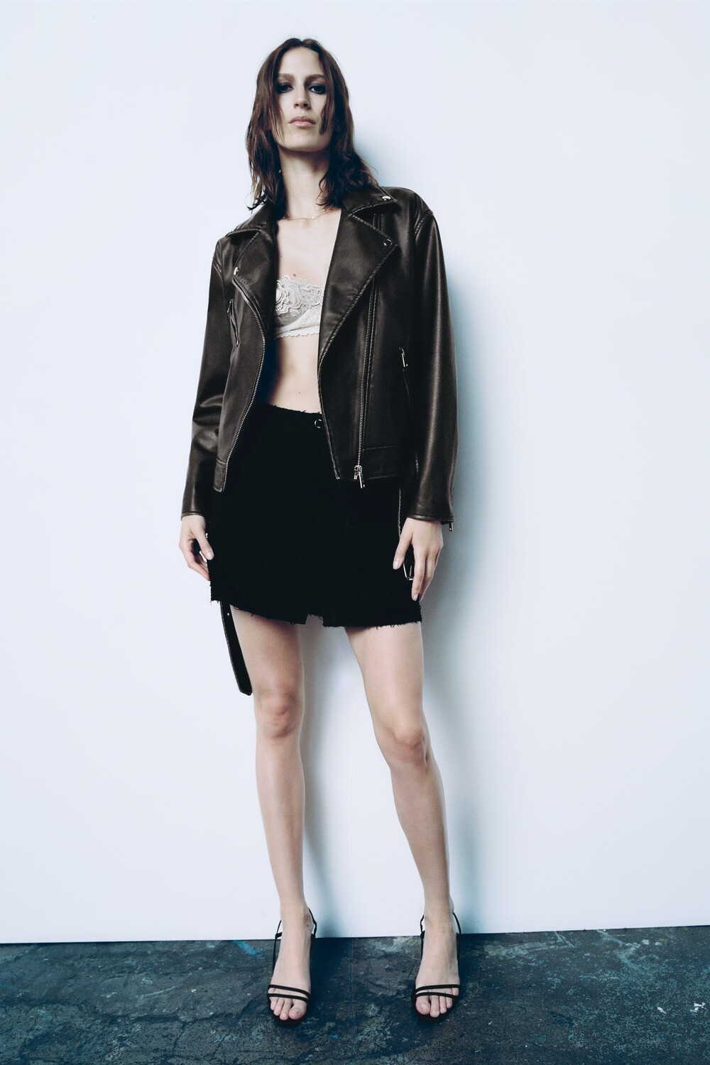 

Байкерская куртка из искусственной кожи Zara, черный