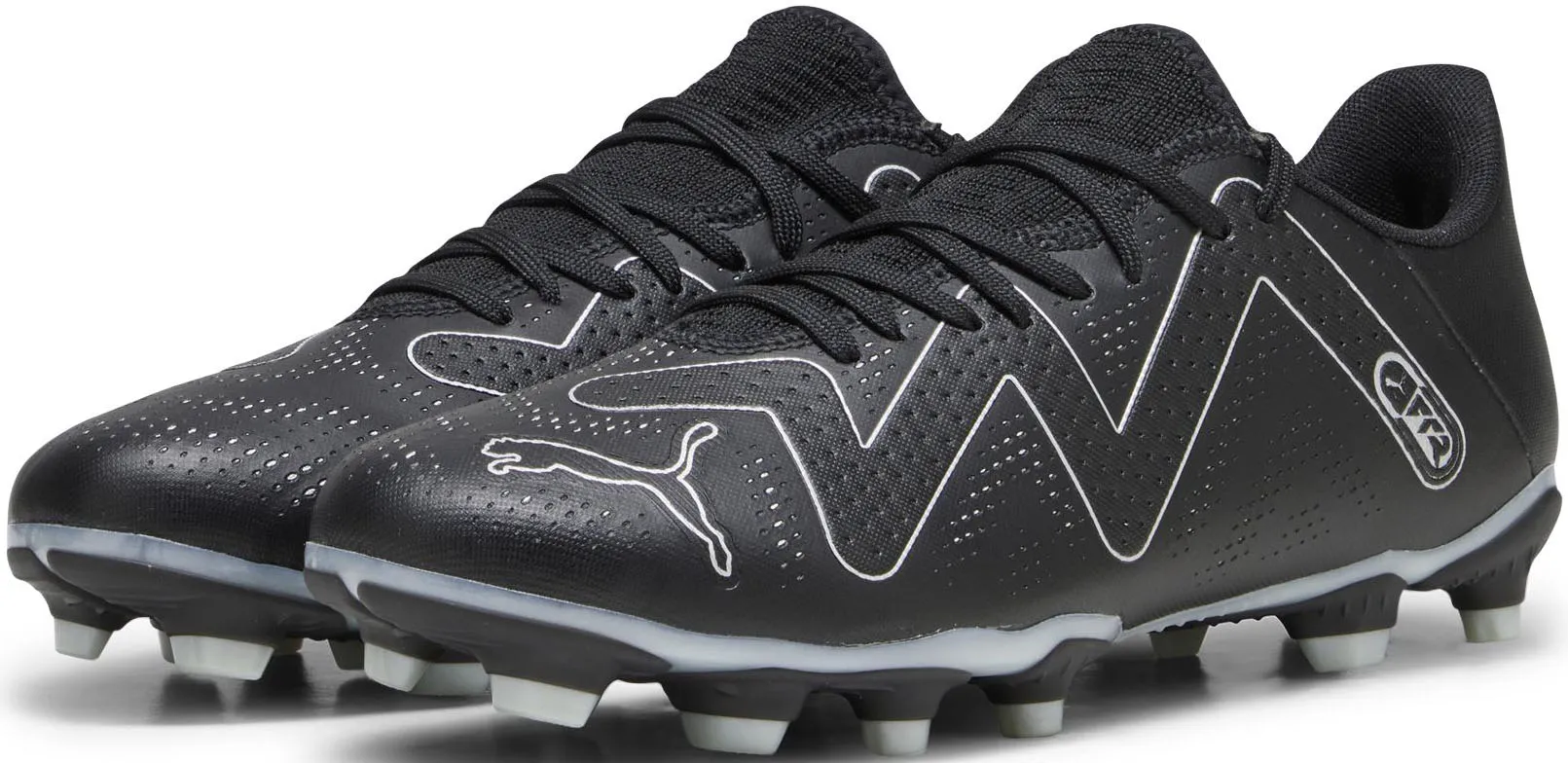 

Футбольные кроссовки PUMA "FUTURE PLAY FG/AG", черный