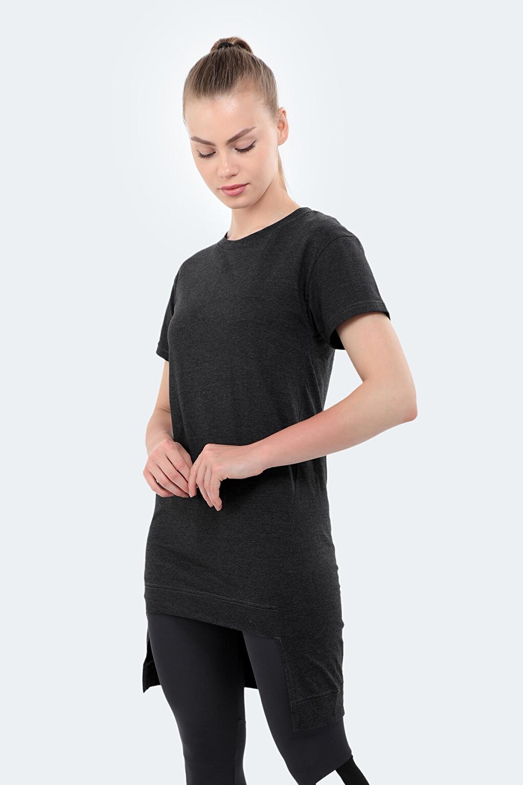 Женская футболка с коротким рукавом MINATO темно-серая SLAZENGER