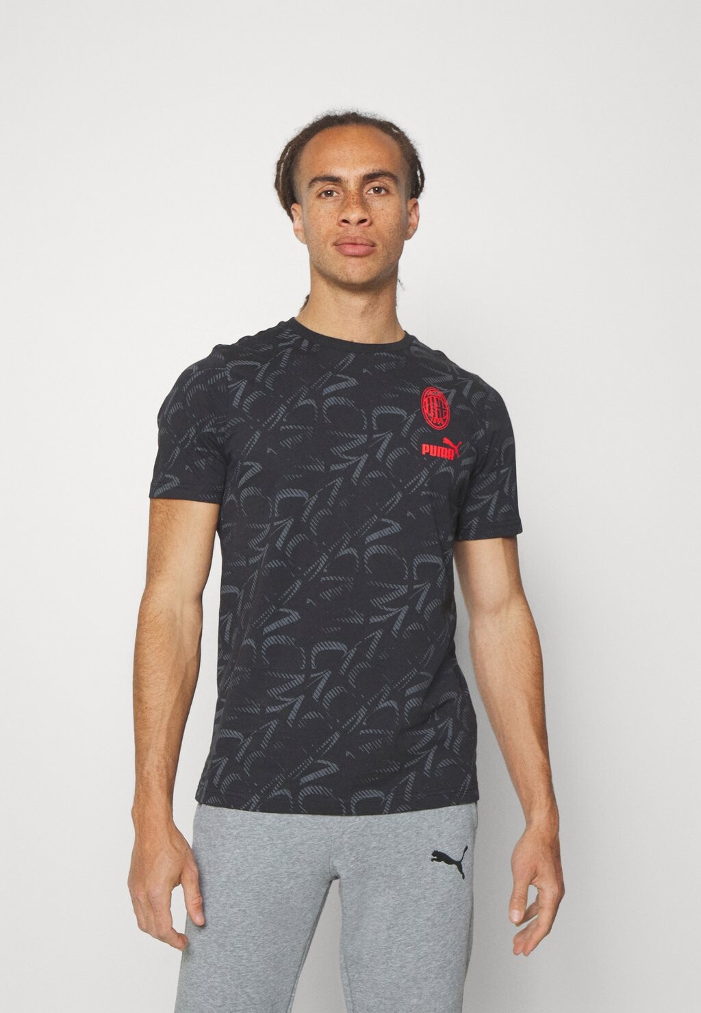 

Спортивная футболка Puma