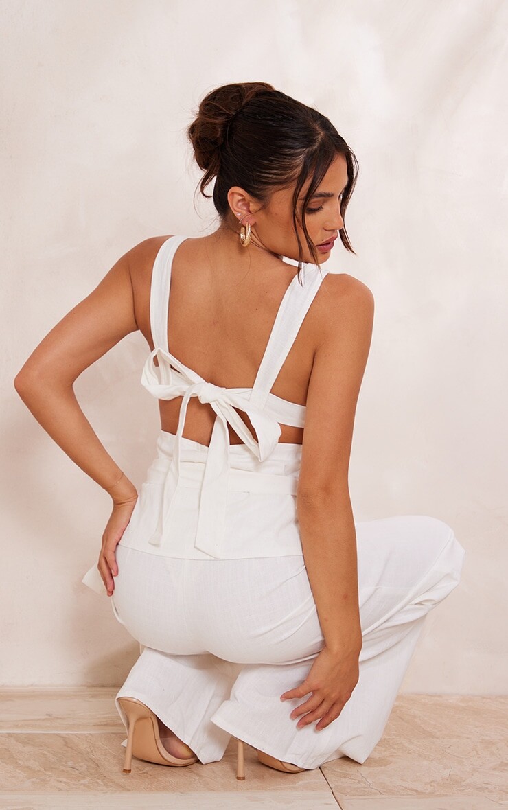 

PrettyLittleThing Белый льняной бюстгальтер с микротреугольниками и завязками на спине