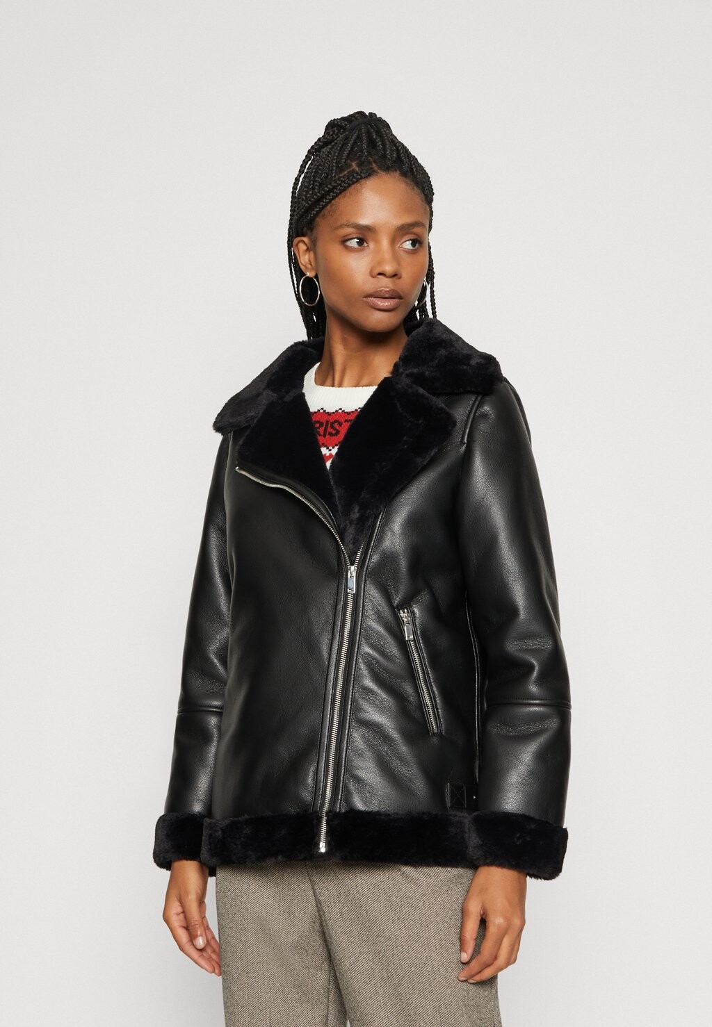 

Куртка зимняя Vero Moda VMEMMY JACKET, черный