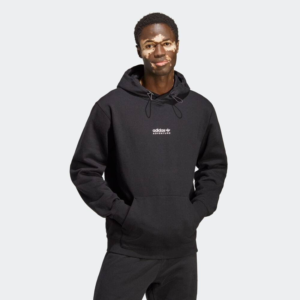 

Толстовка Adidas IC2358, черный