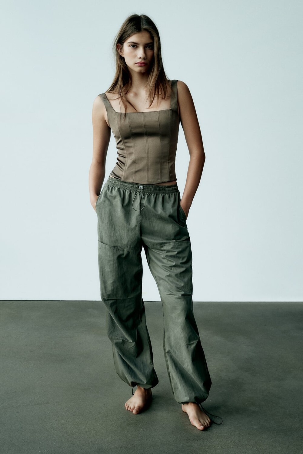

Атласный топ ZARA, хаки
