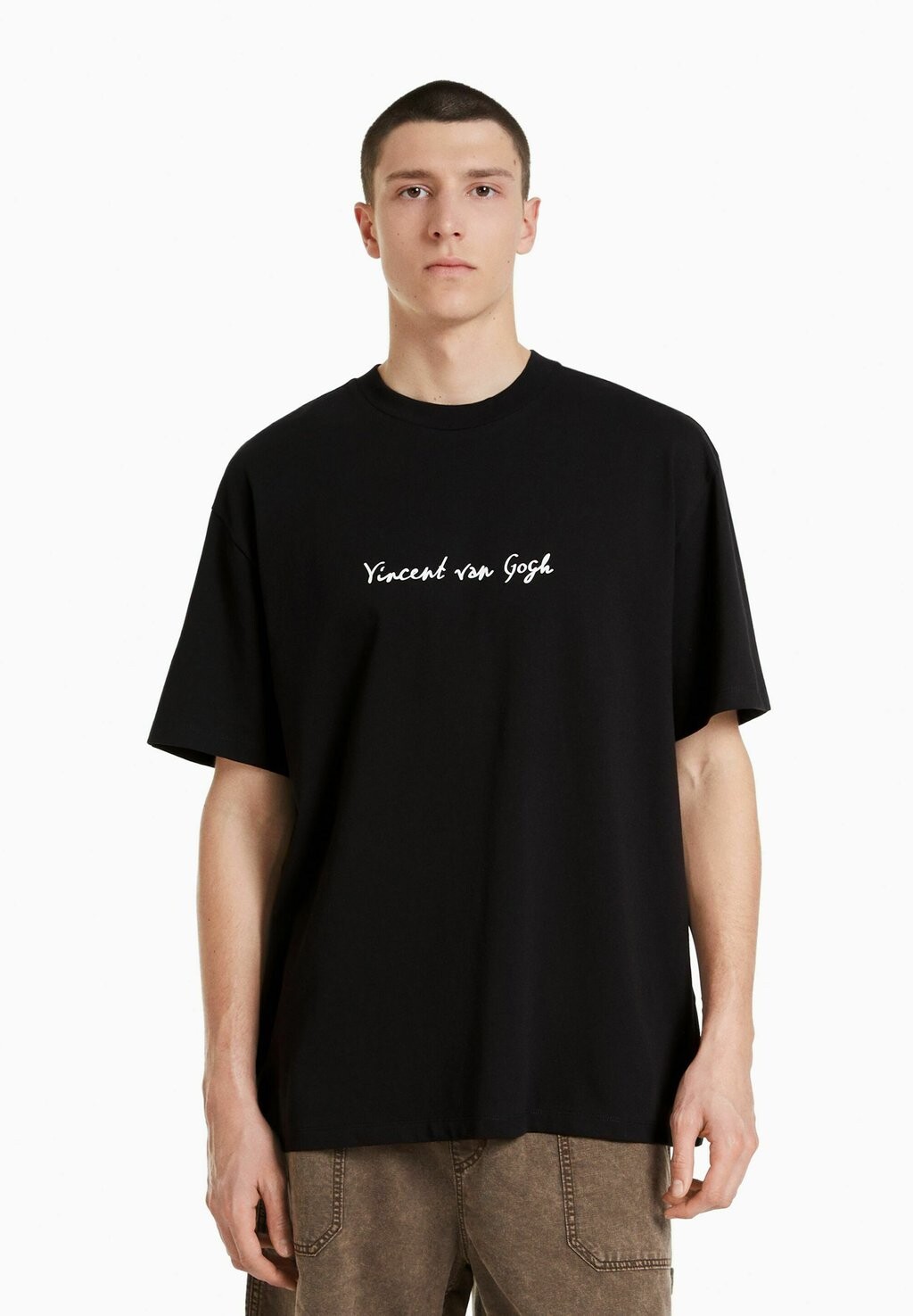

Футболка с принтом Bershka, черный