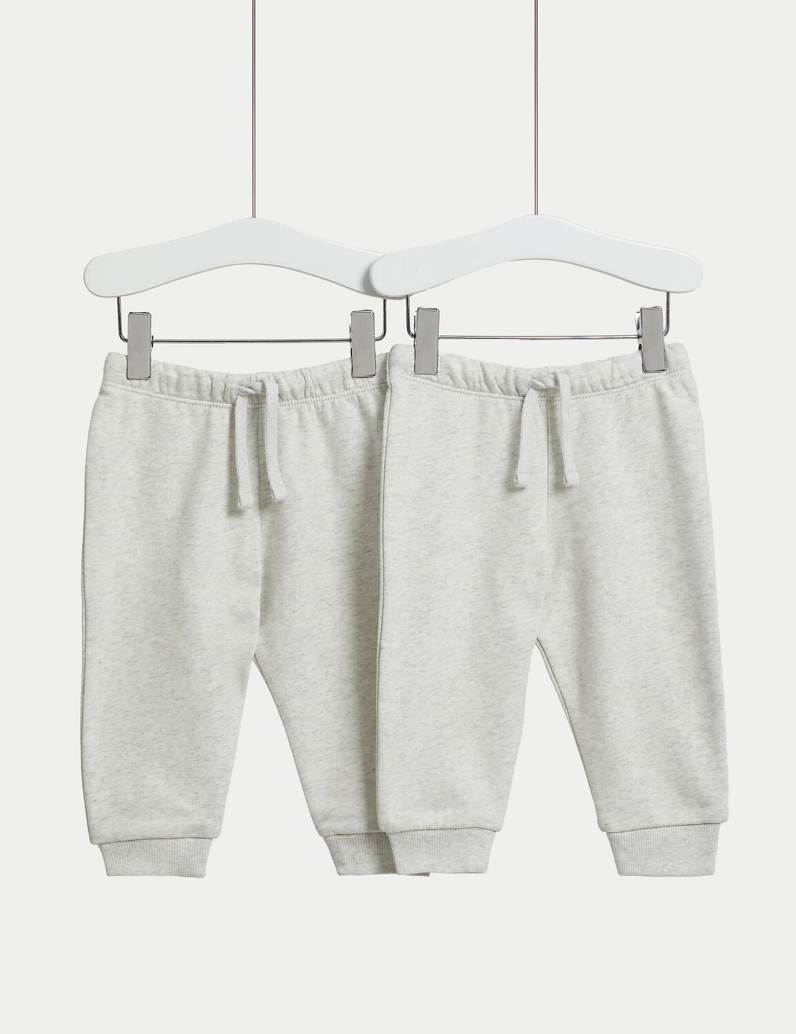 

2 пары джоггеров из хлопка (0–3 года) Marks & Spencer