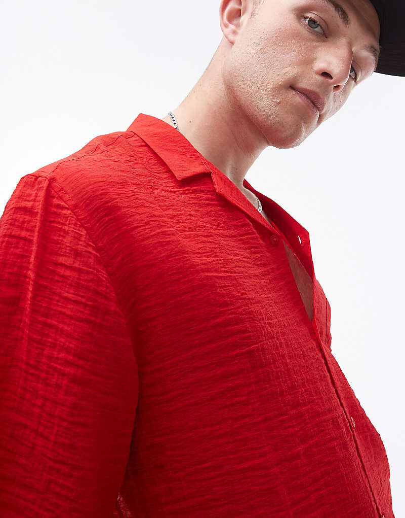 

Topman – прозрачная красная праздничная рубашка с короткими рукавами