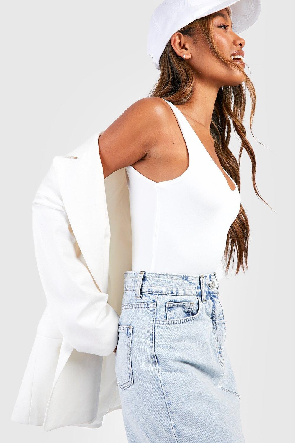 

Двухслойное боди с овчным вырезом Boohoo, белый