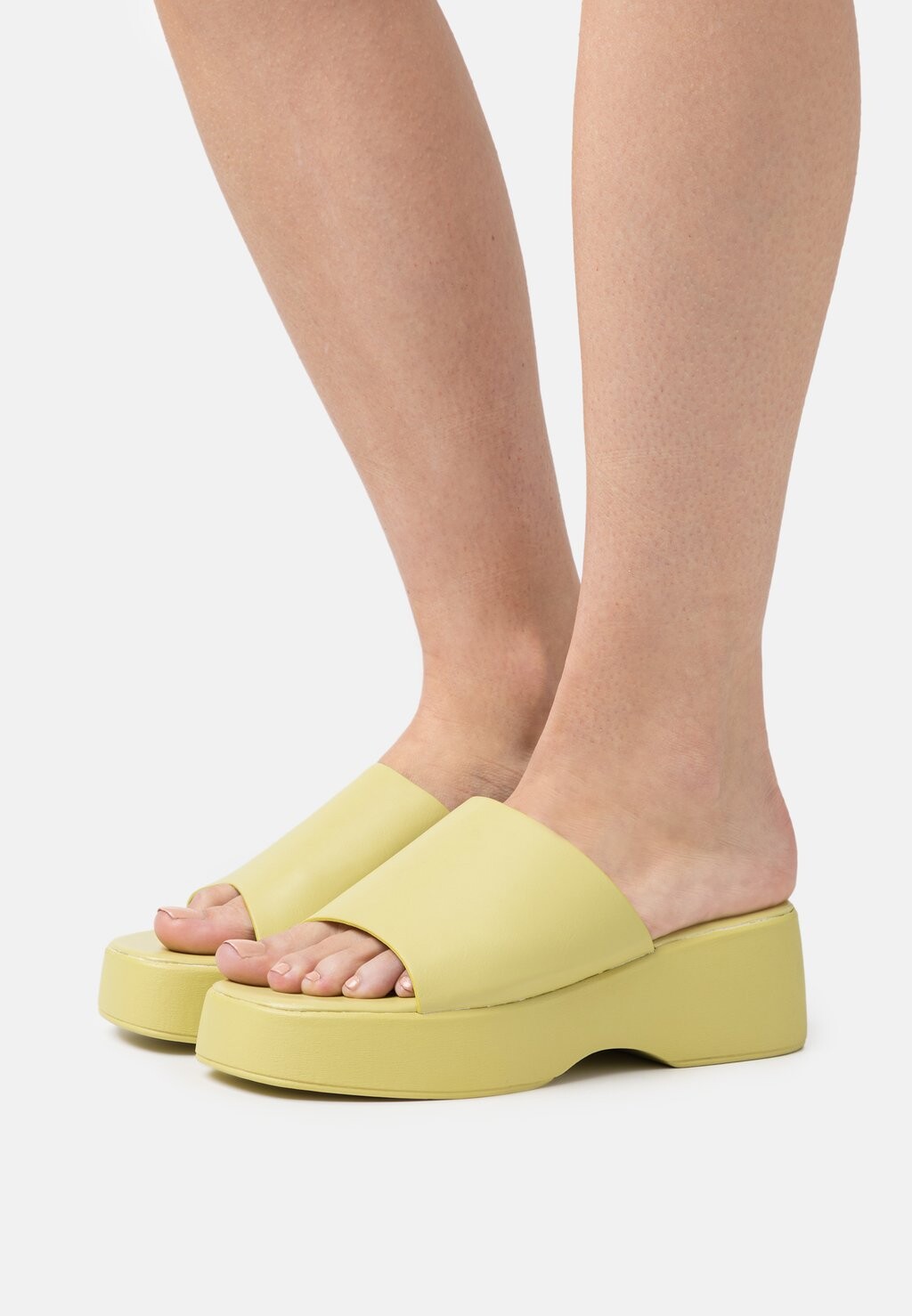 

Шлепанцы Rubi Shoes by Cotton On