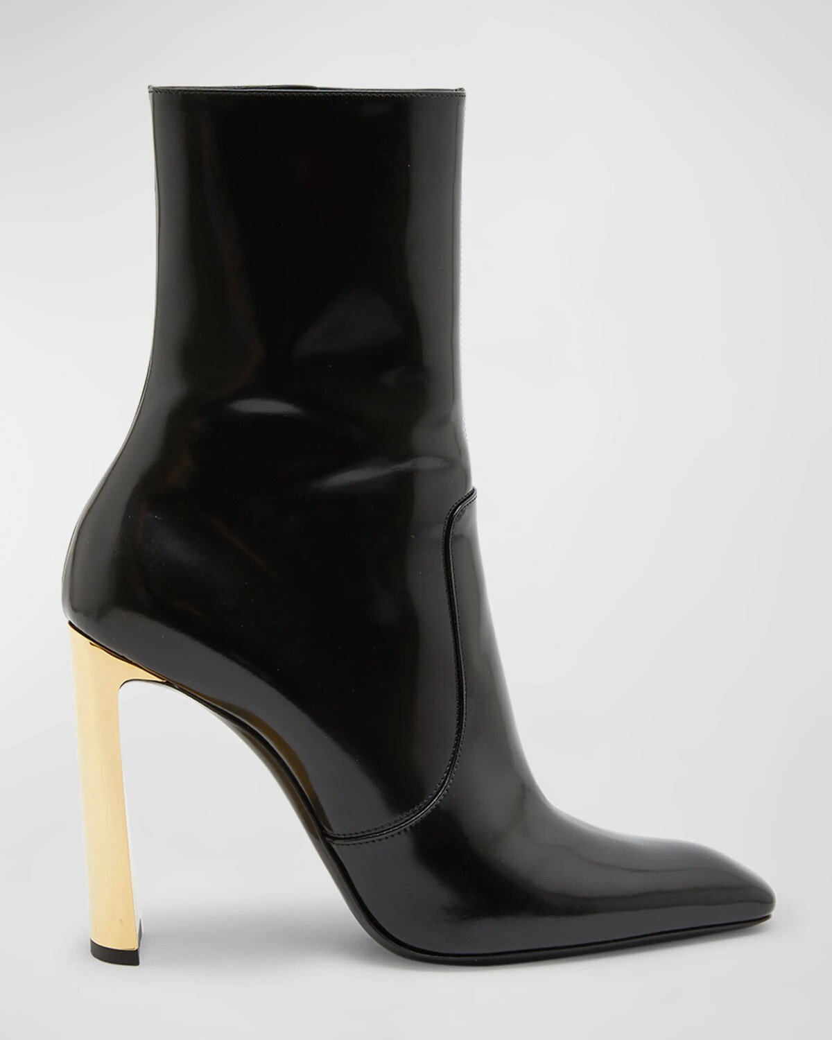 

Кожаные ботильоны Auteuil на металлическом каблуке Saint Laurent, цвет Nero