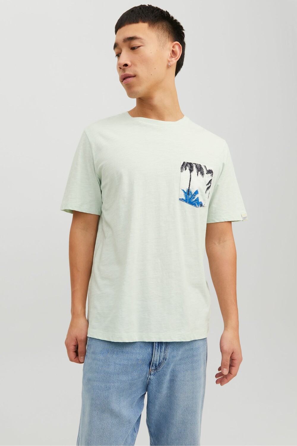 

Футболка с принтом и карманом JACK & JONES, белый