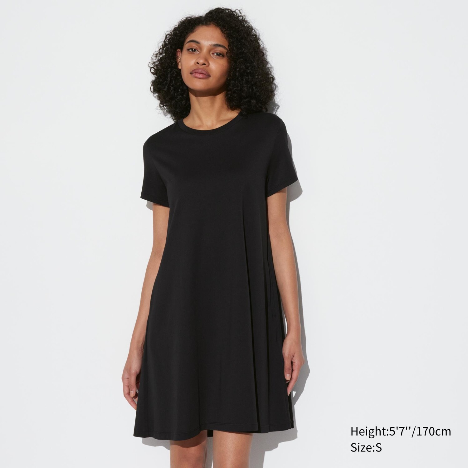 

Мини-платье из хлопка airism с короткими рукавами UNIQLO, черный