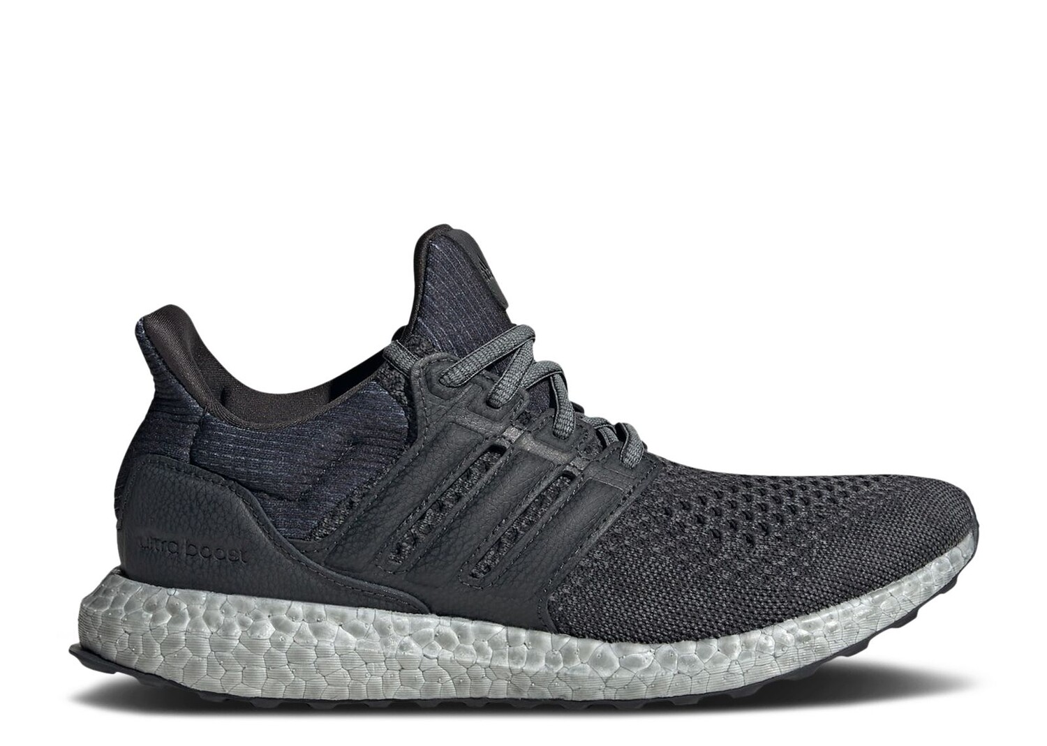 

Кроссовки adidas Wmns Ultraboost 1.0 'Carbon Overdye', серый