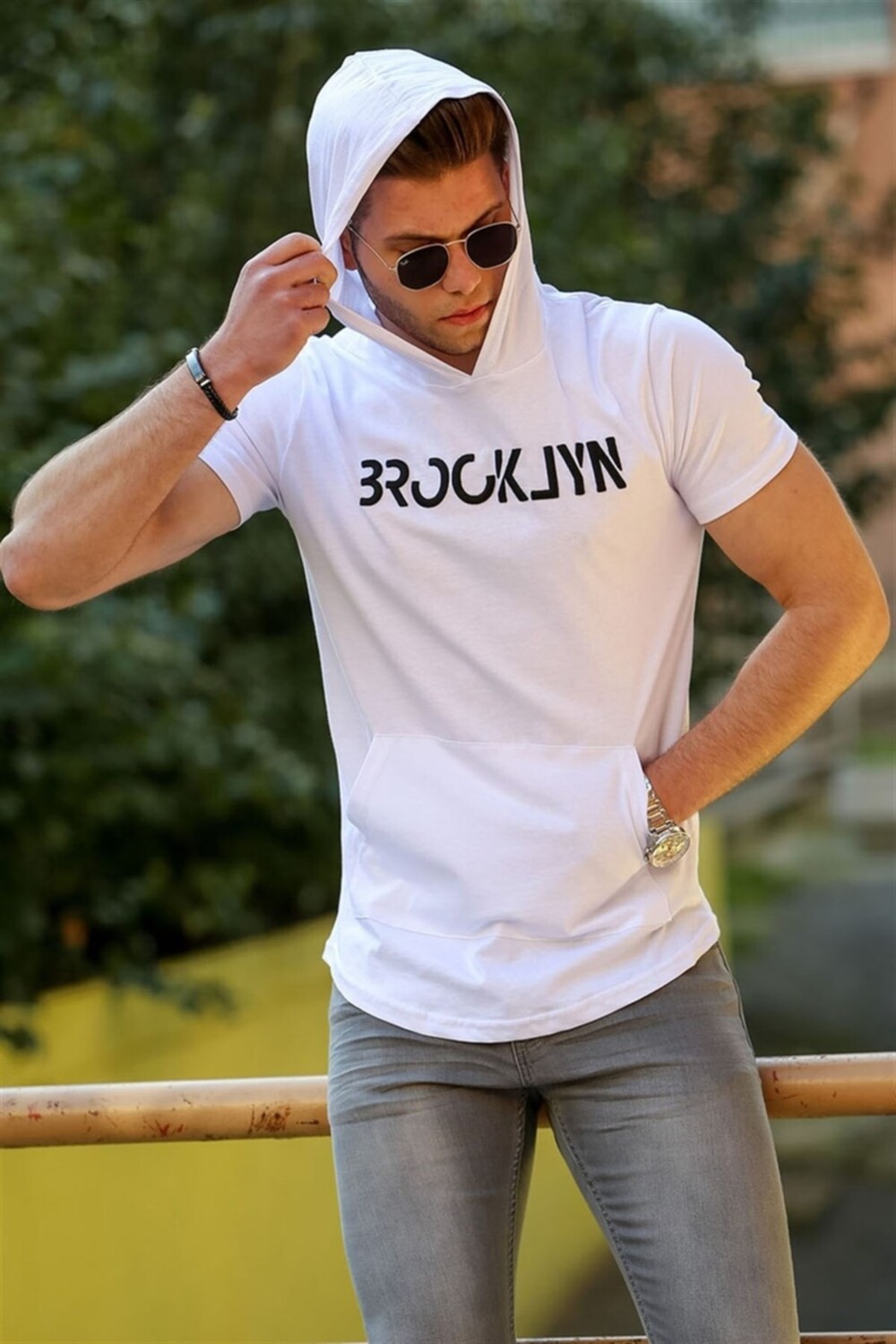 

Футболка Madmext, белый