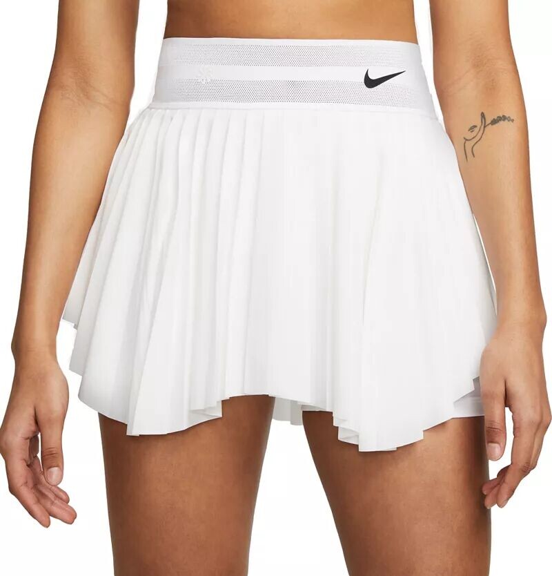 

Женские шорты NikeCourt Dri FIT