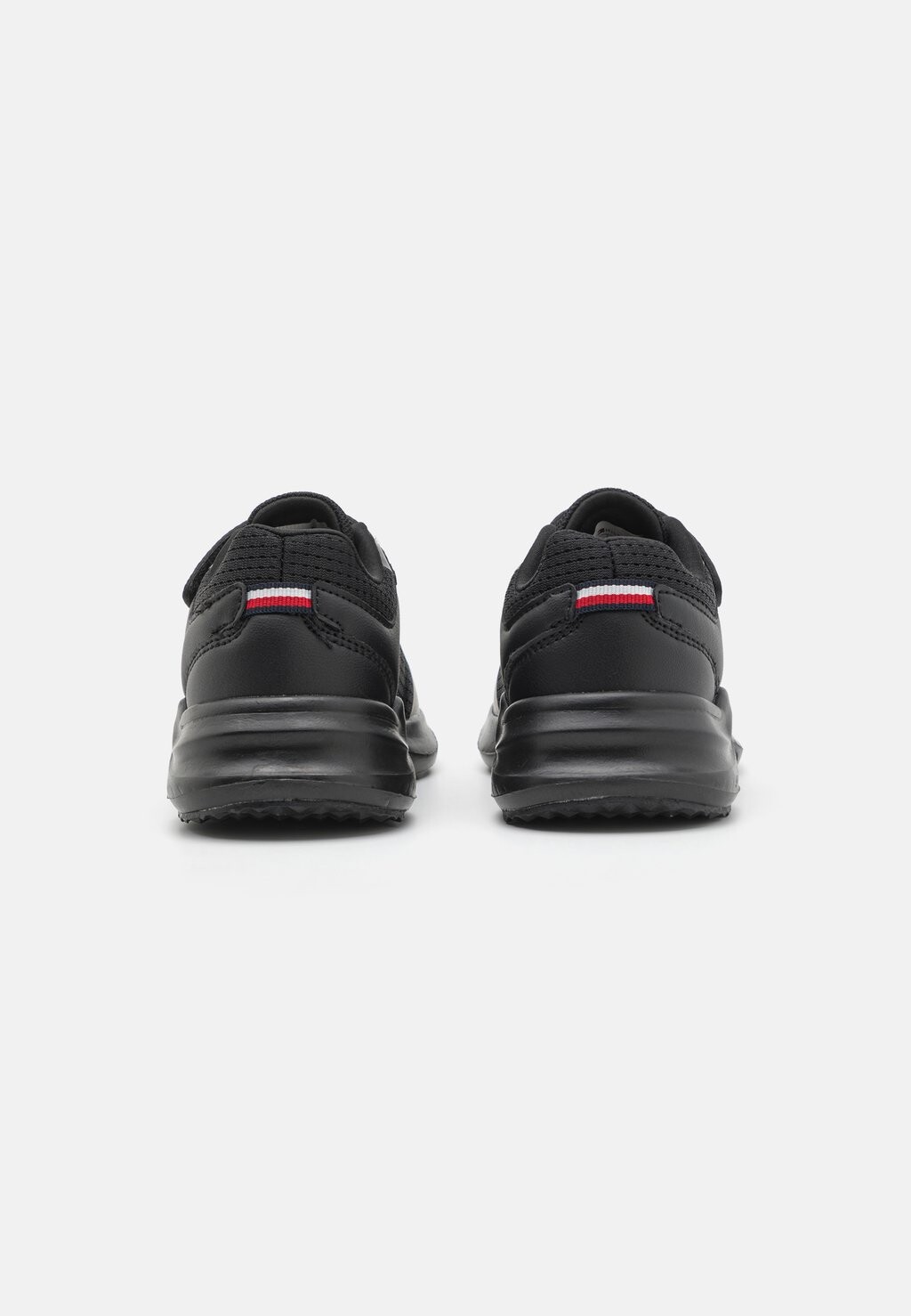 

Кроссовки KLAY UNISEX Tommy Hilfiger, черный