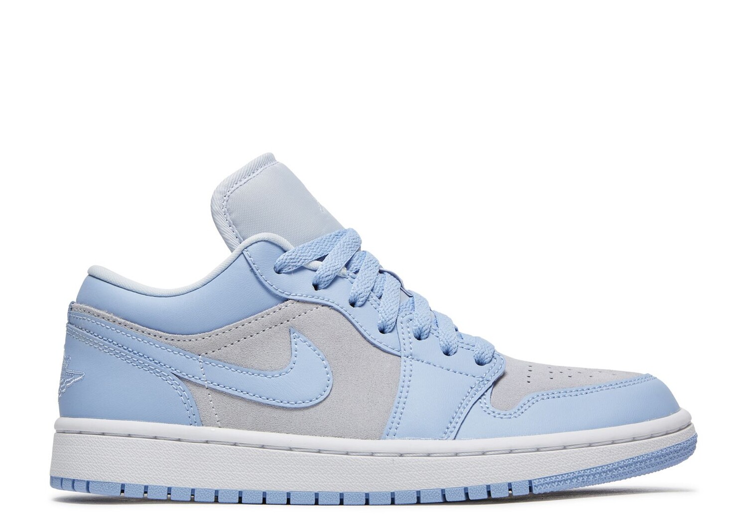 Кроссовки Air Jordan Wmns Air Jordan 1 Low 'Aluminum', серый кроссовки air jordan wmns air jordan 1 low black university blue белый