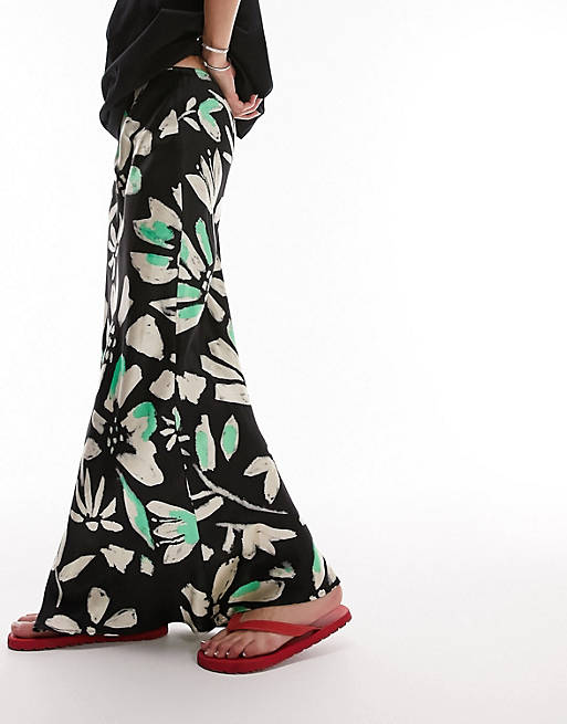 Атласная юбка макси с цветочным принтом Topshop