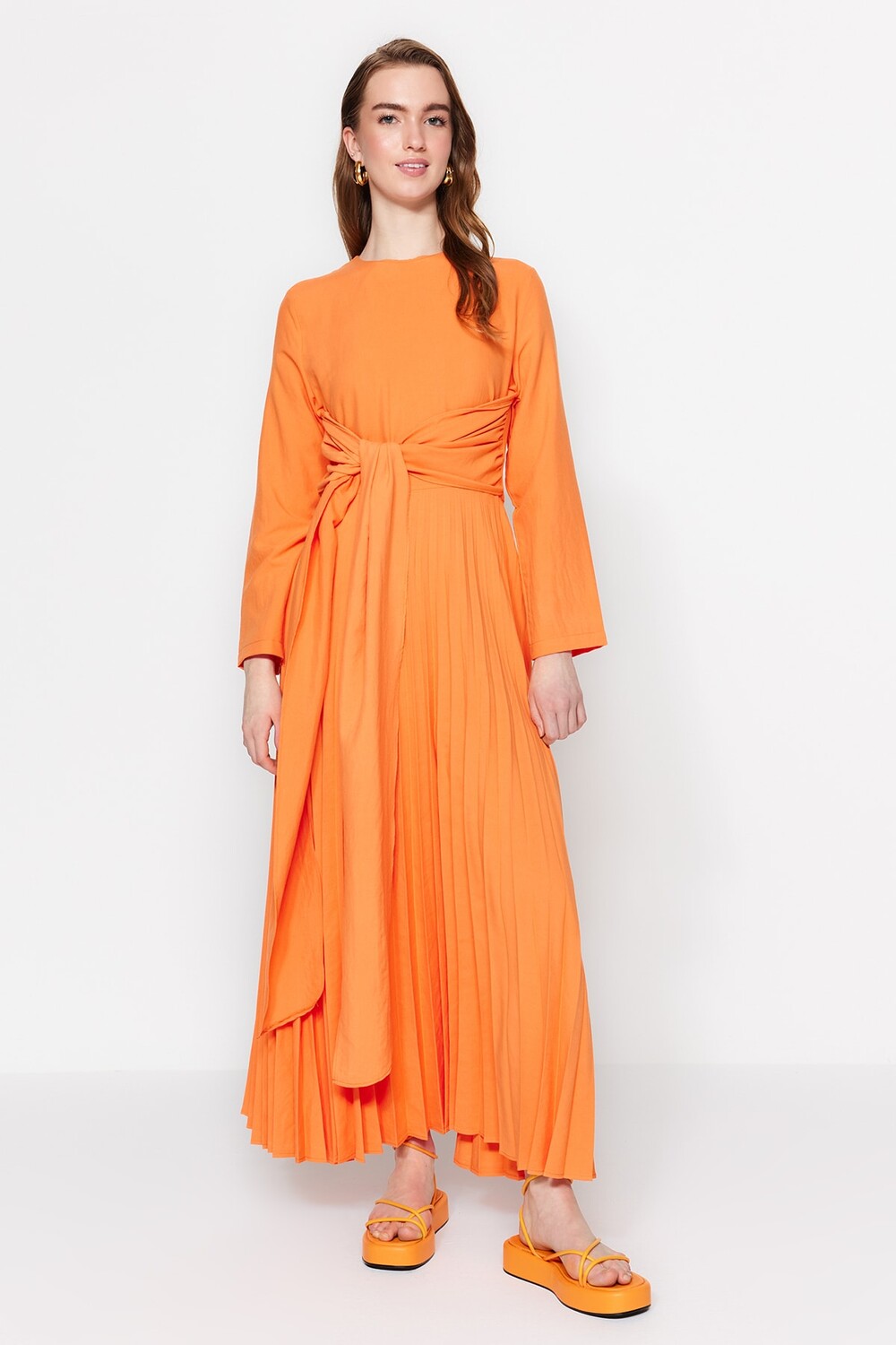 

Вечернее платье - Оранжевое - Макси Trendyol Modest, оранжевый, Черный