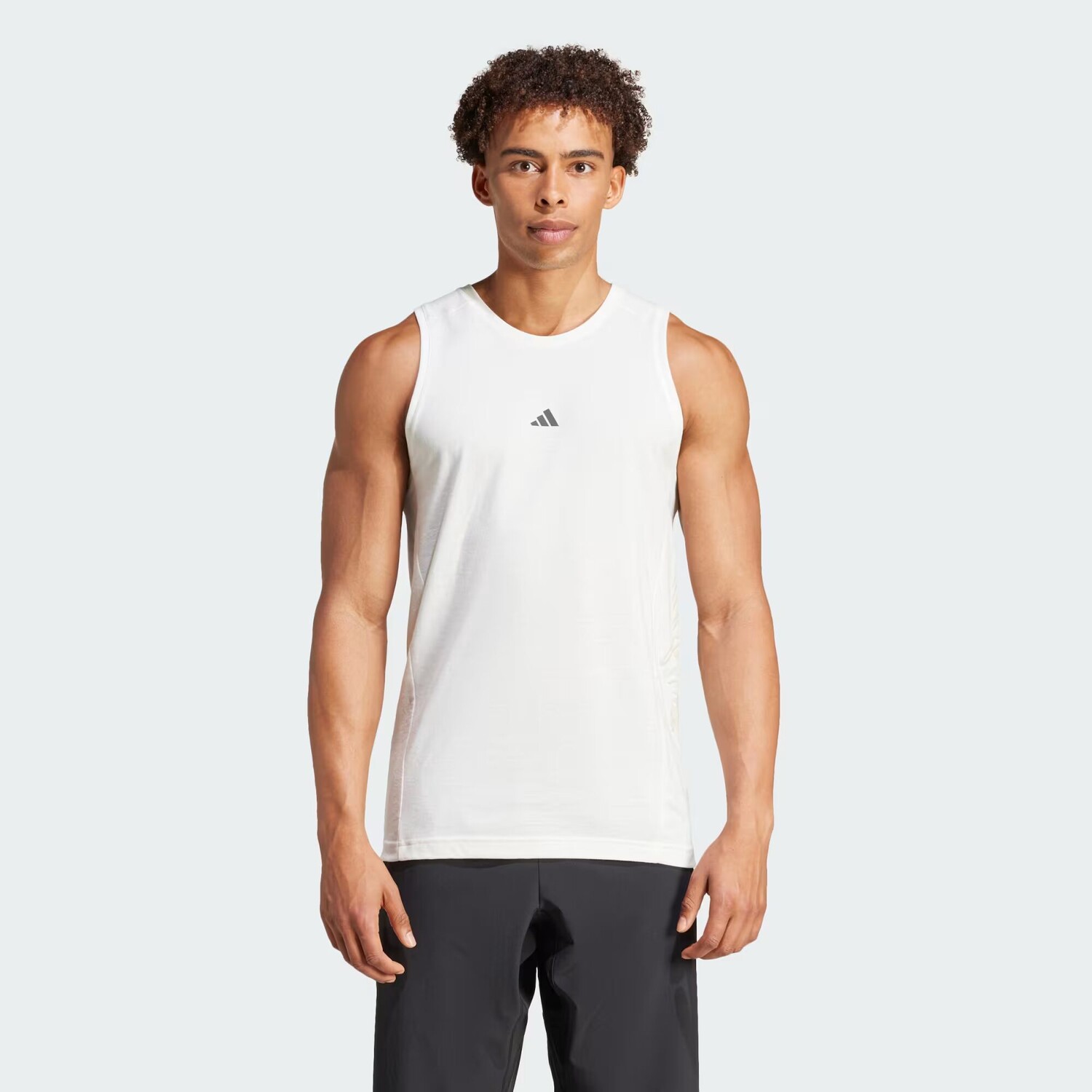 

Майка для йоги Adidas, цвет Chalk White