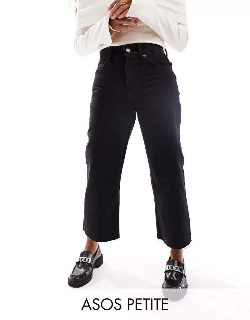 Черные угольно-черные джинсы ASOS DESIGN Petite укороченного прямого кроя