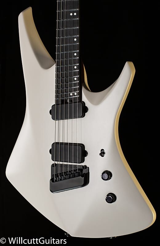 

Электрогитара Ernie Ball Music Man Kaizen 6 Chalk White