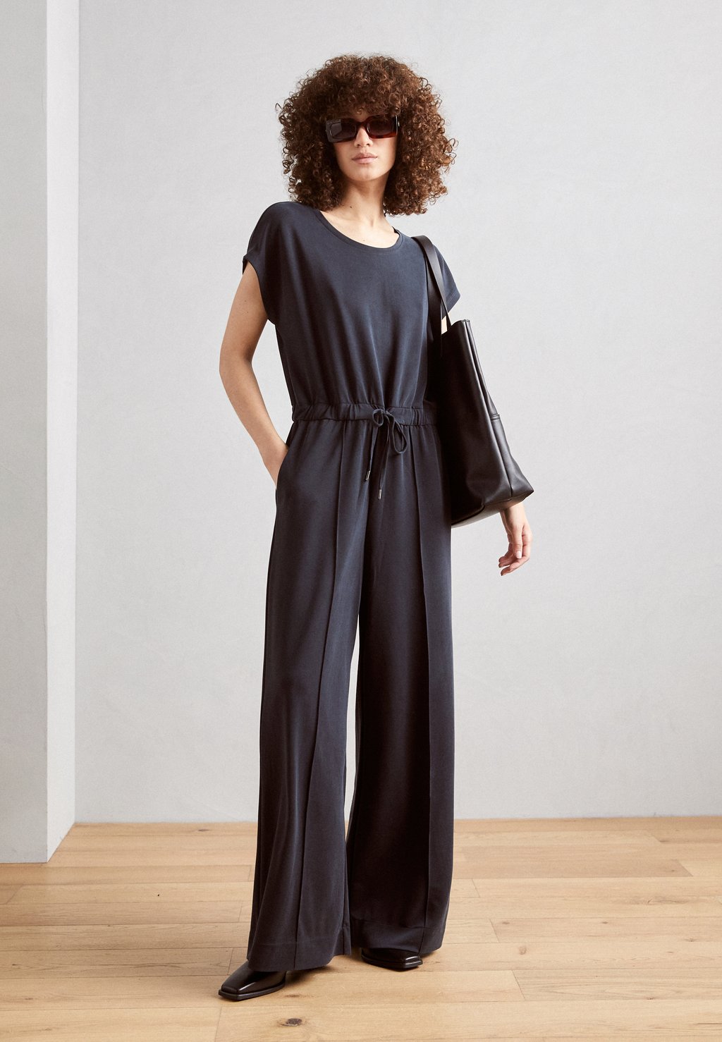 

Комбинезон OVERALL Esprit, цвет black