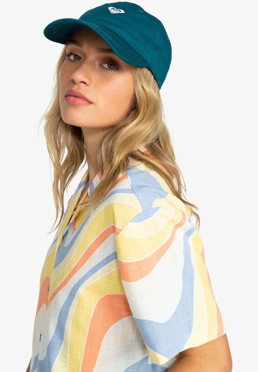 Life cap. Кепка Roxy. Кепка Roxy с розовым козырьком.