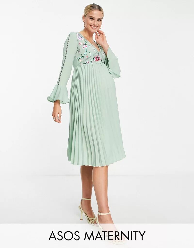 

Плиссированное платье миди с вышивкой ASOS DESIGN Maternity