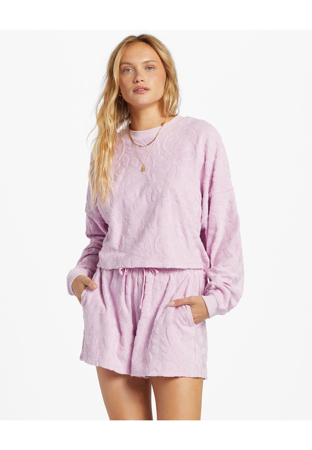 цена Вязаный свитер Billabong, цвет purple
