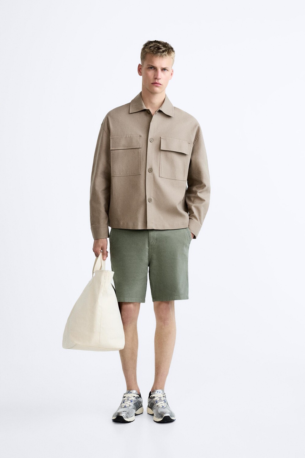 

Шорты-бермуды стандартного кроя из эластичной смеси хлопка ZARA, зеленый