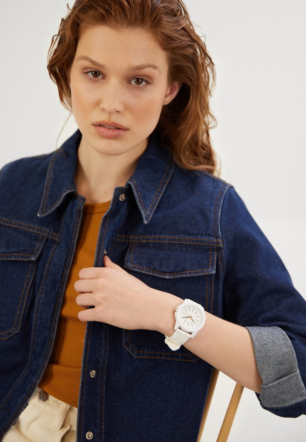 

Часы Armani Exchange, белый