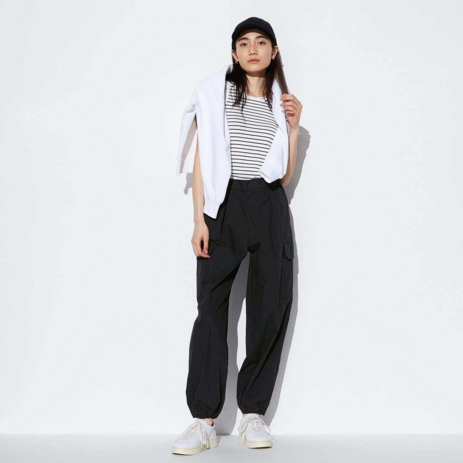 

Брюки-карго UNIQLO Easy, черный